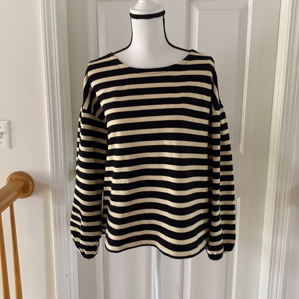 04:08 - JCrew Mariner Cloth Puff-sleeve Top - Picture 1 of 10